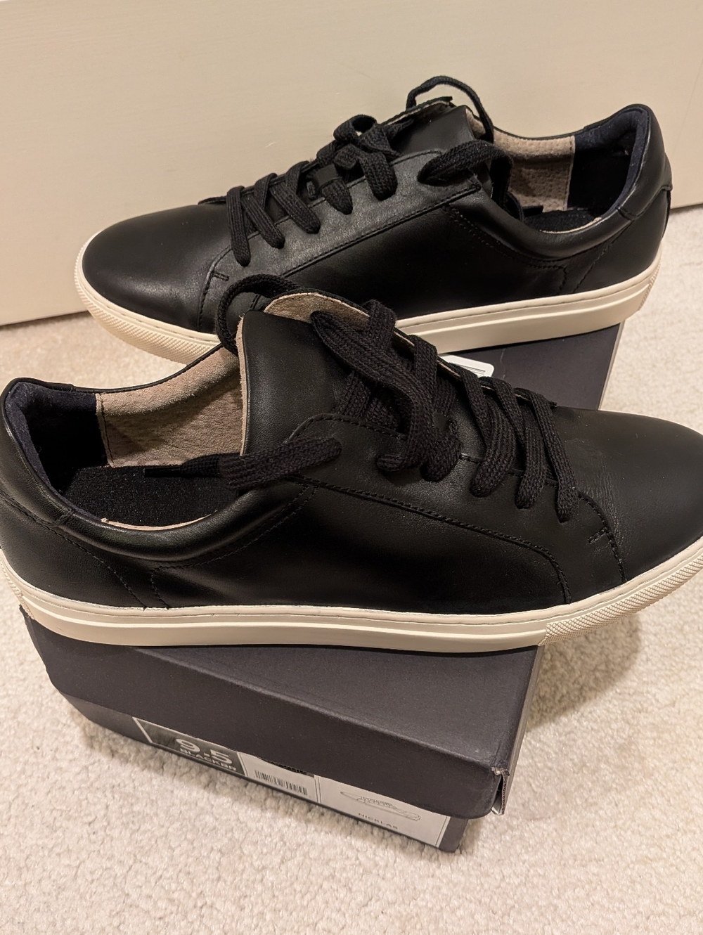 Banana Republic black leather sneakers shoes 9.5 NWOT New